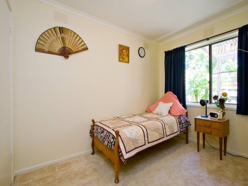 2/38 Stoda Street, Heathmont image 5