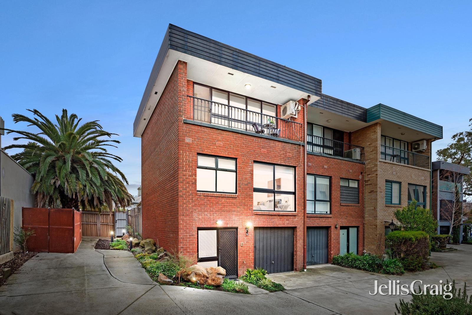 23/8 The Strand, Williamstown image 5