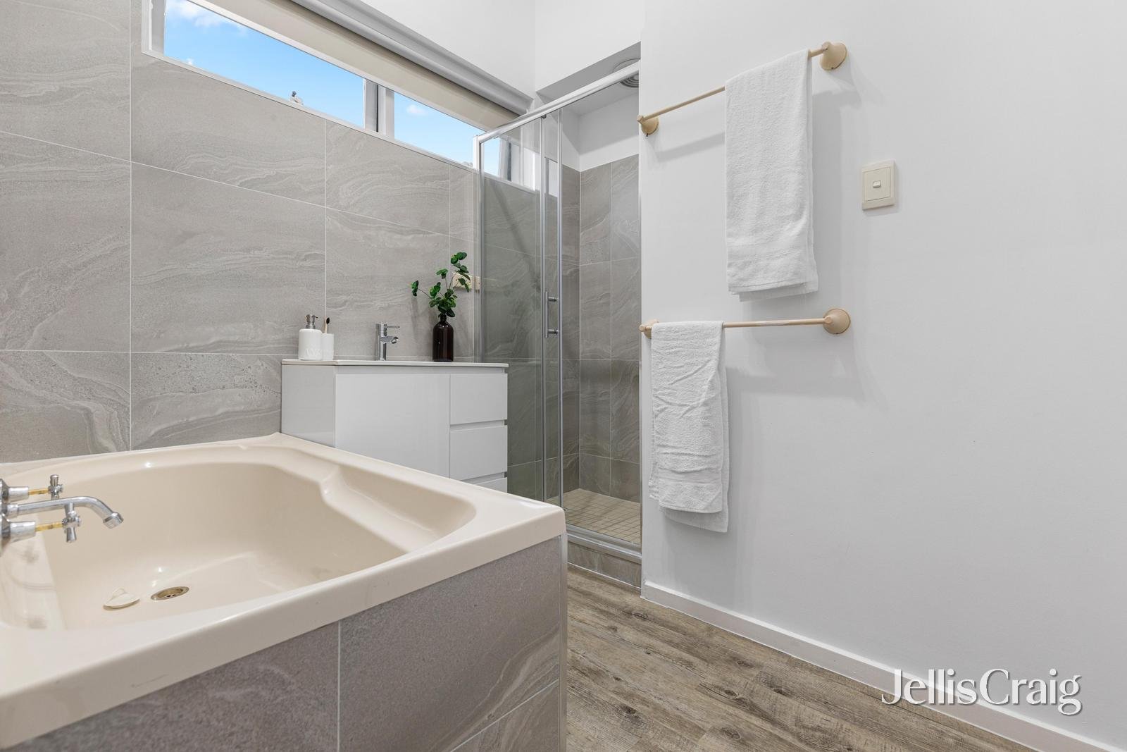 23/8 The Strand, Williamstown image 8