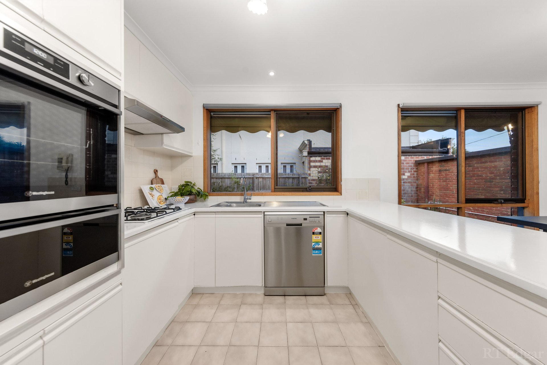 Property Gallery Thumbnail 15