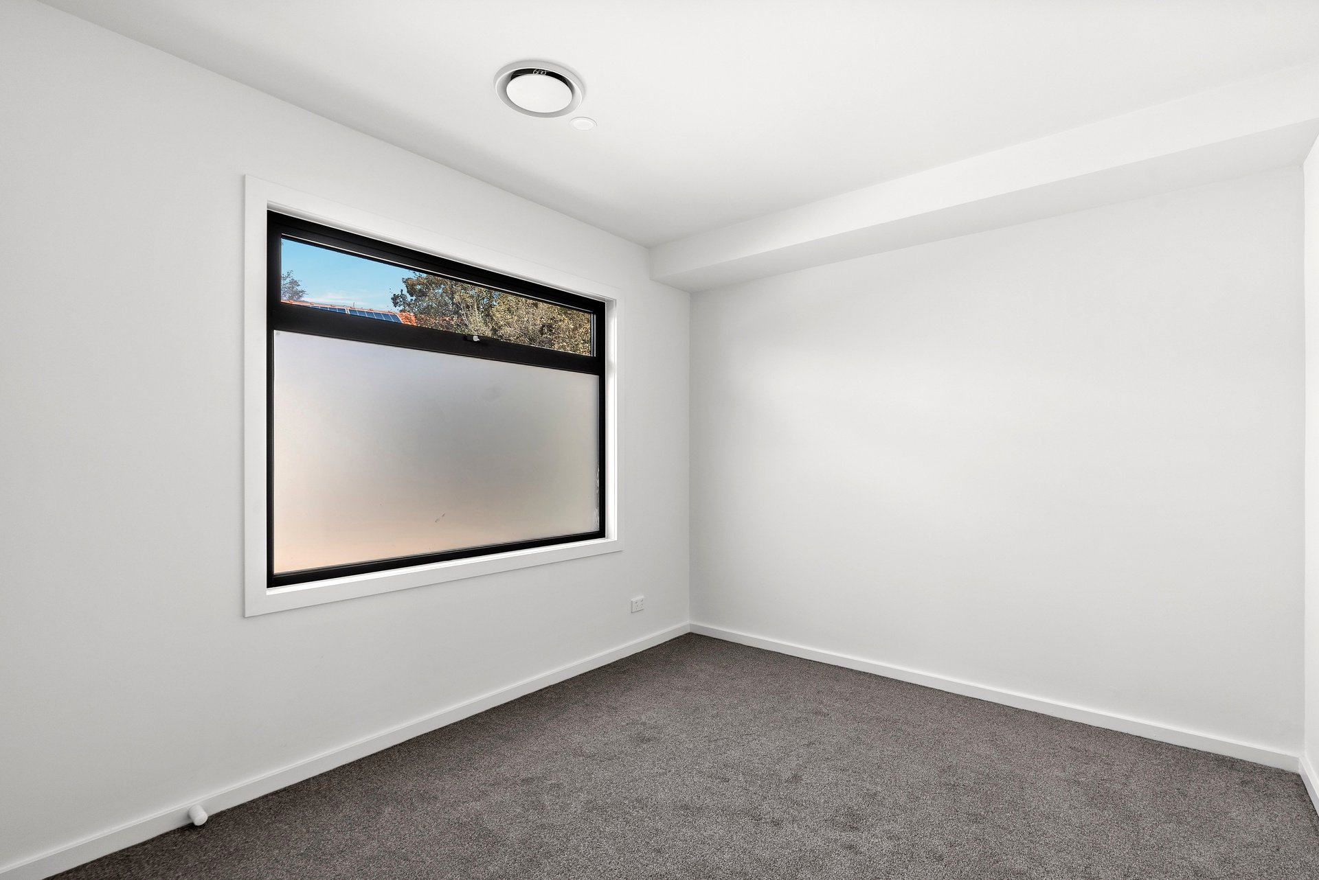 2/389 Canterbury Road, Heathmont image 6