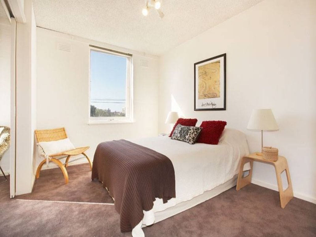 23/9-11 Barnsbury Road, South Yarra image 3