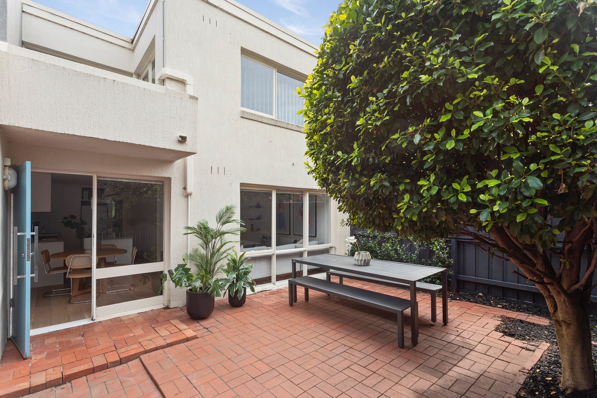 Property Gallery - Main Image
