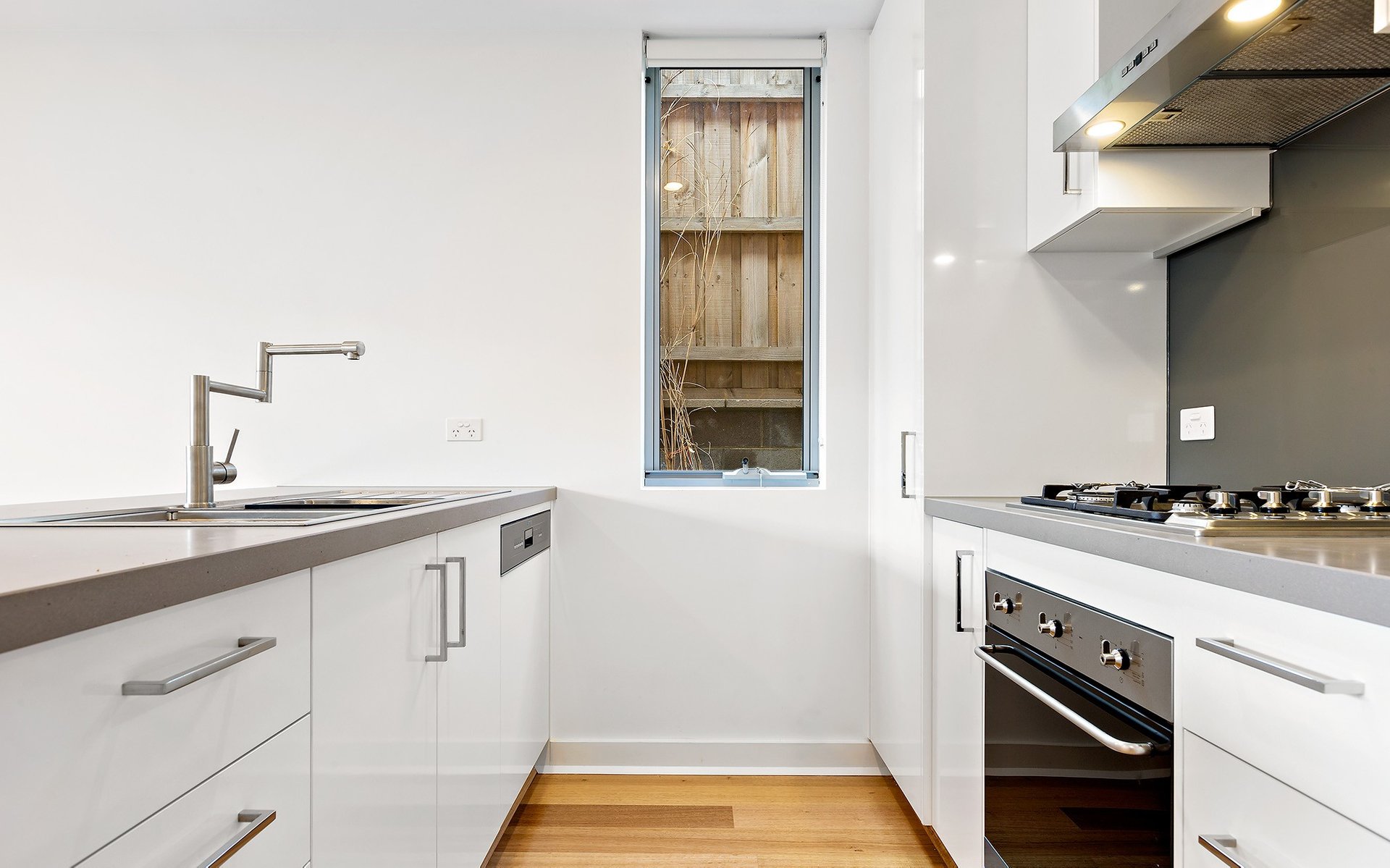 2/39 Barnsbury Road, Deepdene image 3