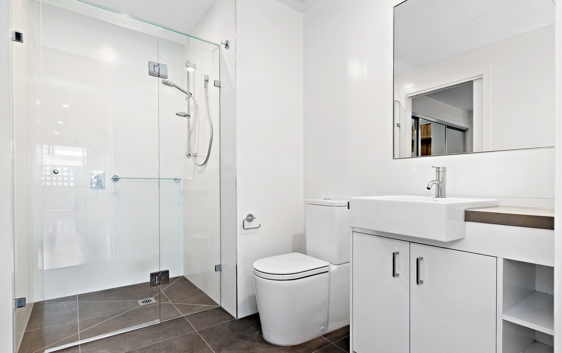 2/39 Barnsbury Road, Deepdene image 5