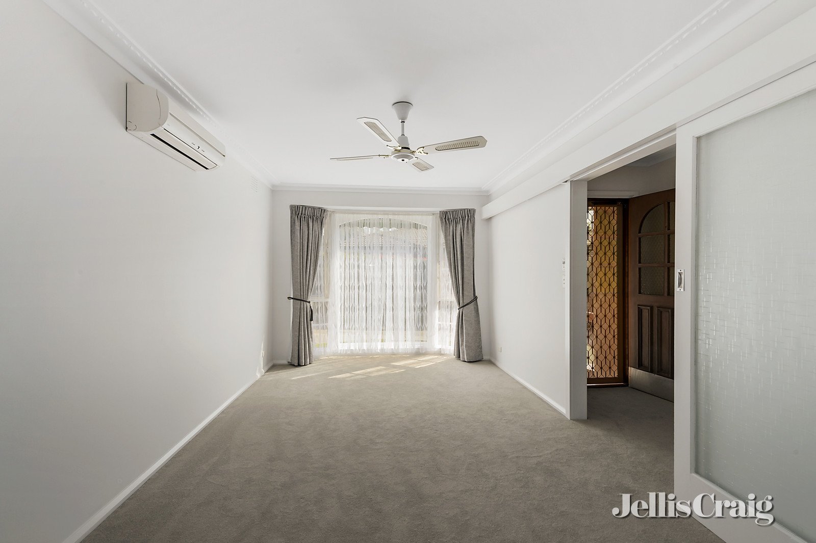 2/39 Bedford Road, Ringwood image 2