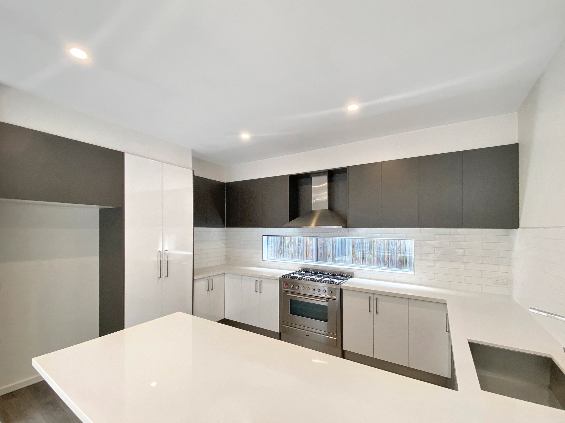 2/39 Clarence Street, Geelong West image 2