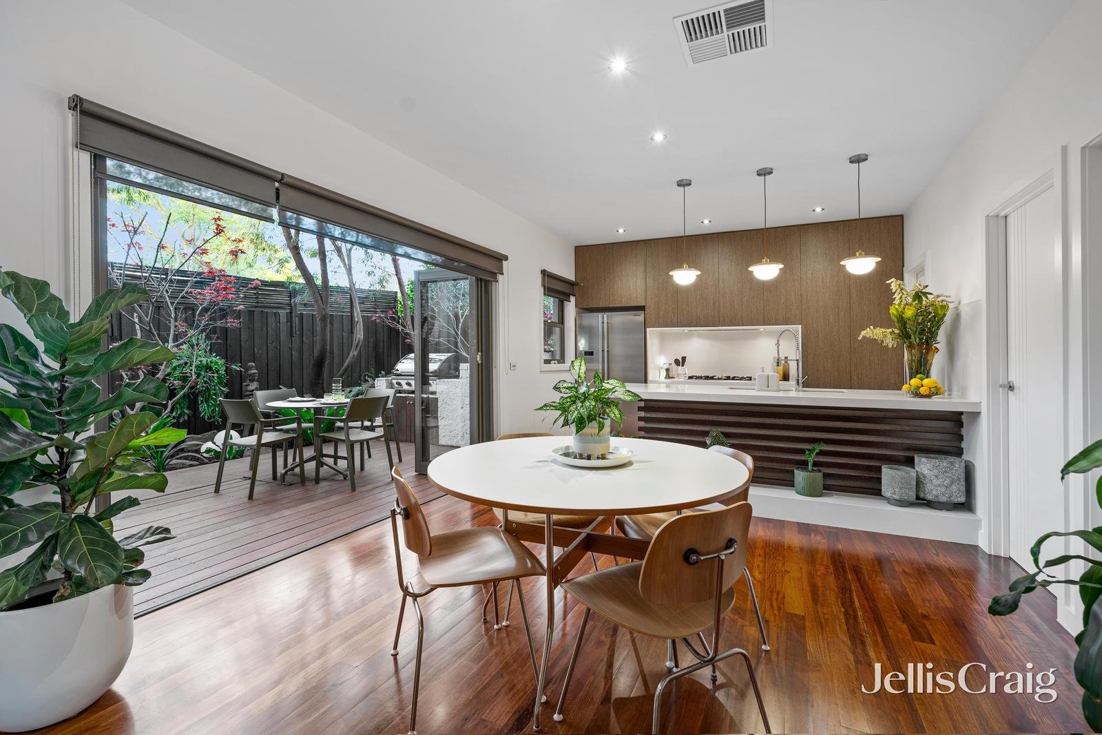 2/39 Faulkner Street, Forest Hill image 5