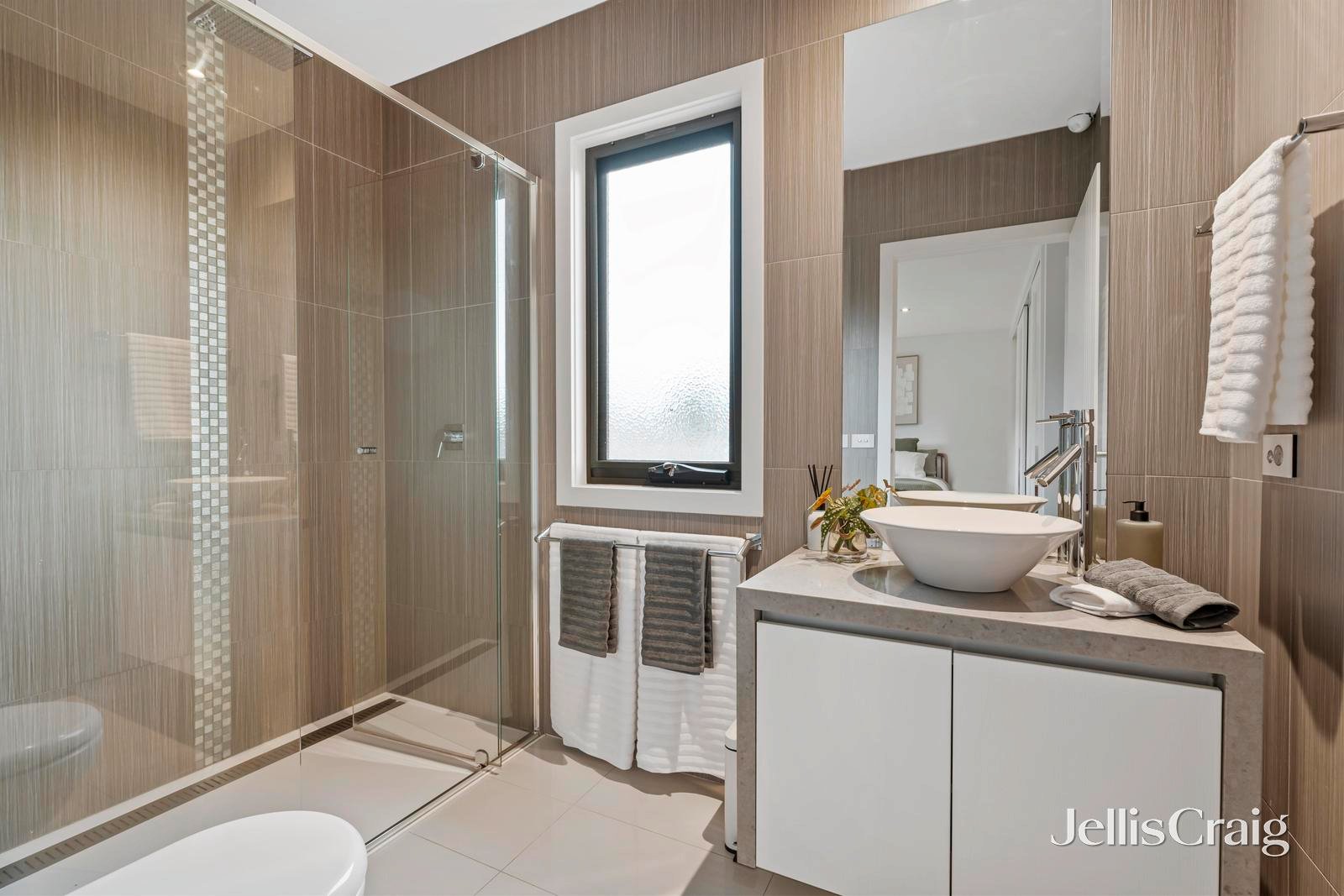 2/39 Faulkner Street, Forest Hill image 9