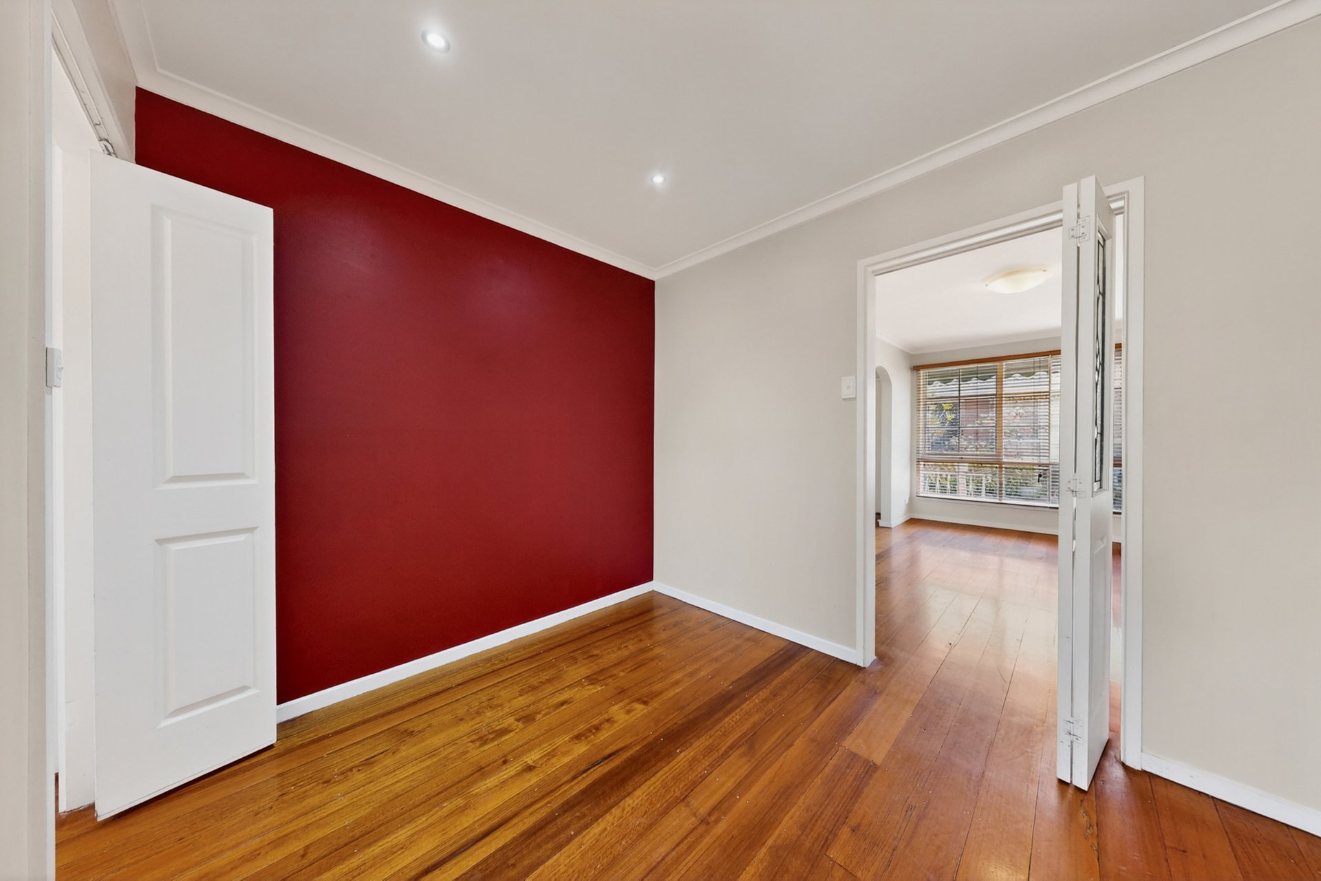 2/39 Flinders Street, Mentone image 8