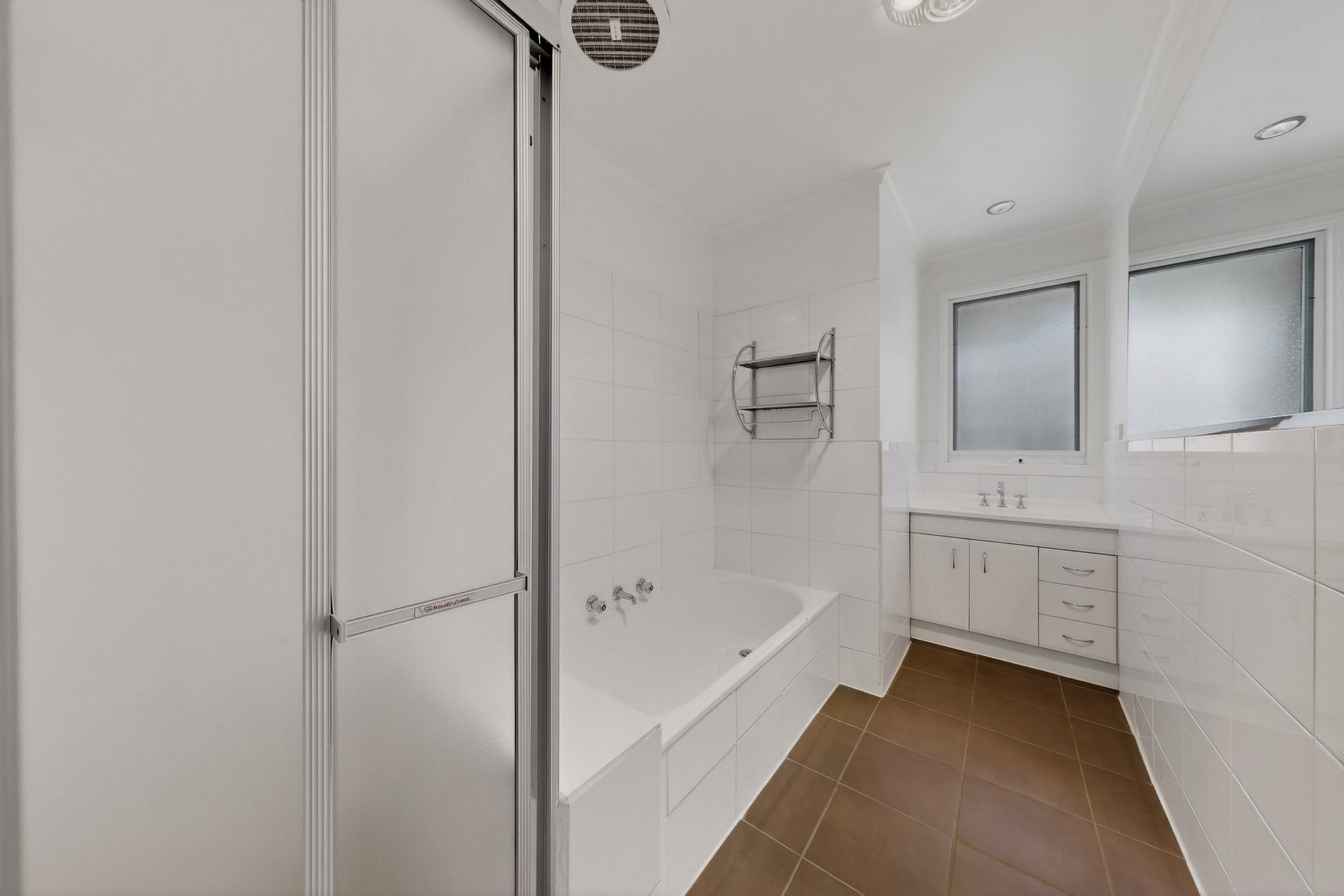 2/39 Flinders Street, Mentone image 11