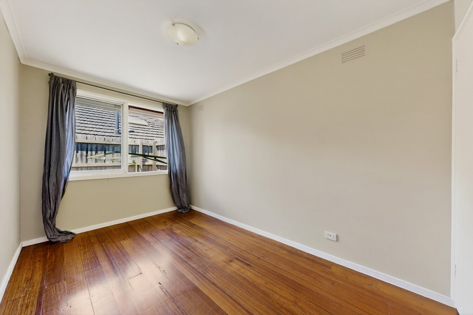 2/39 Flinders Street, Mentone image 7