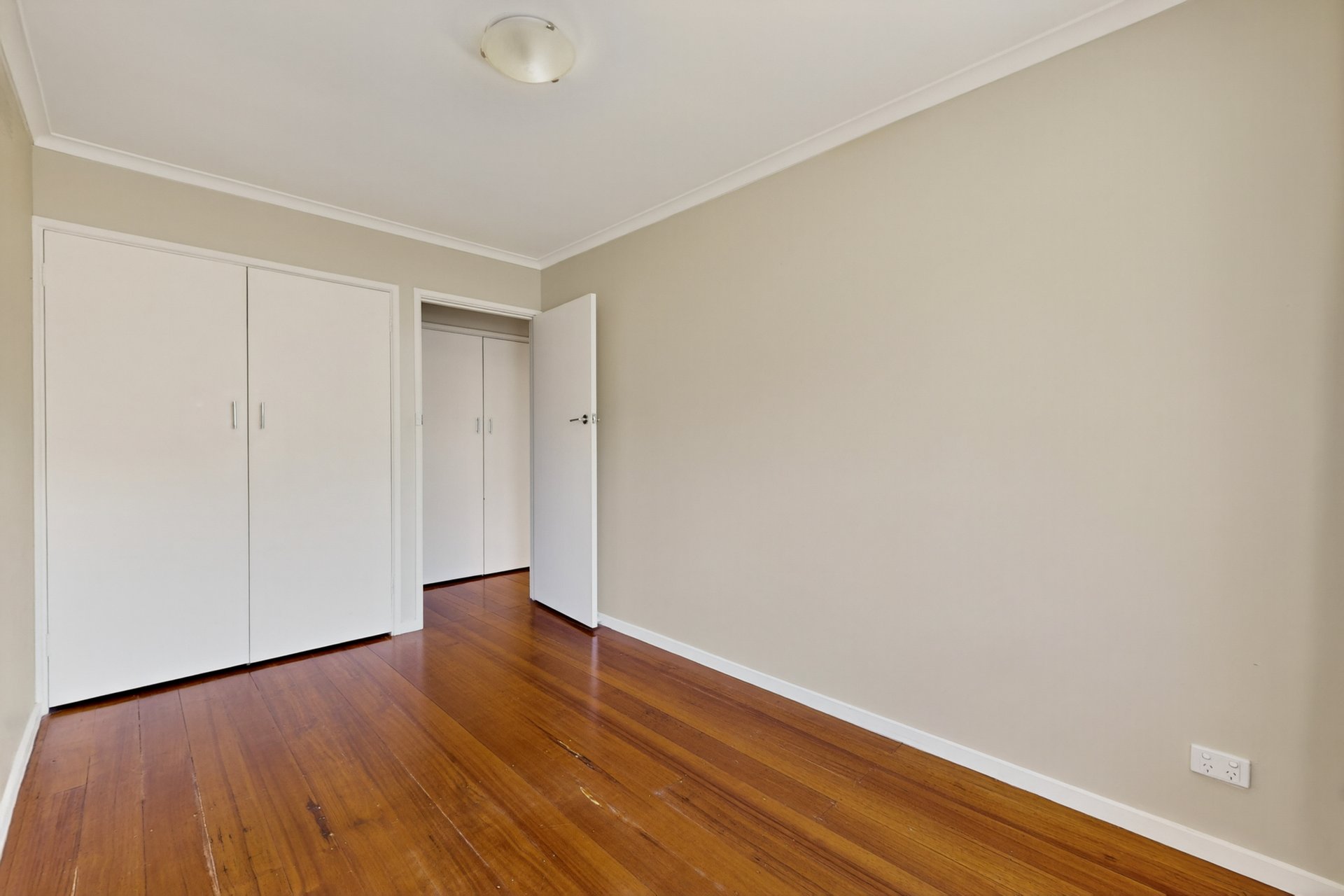 2/39 Flinders Street, Mentone image 4