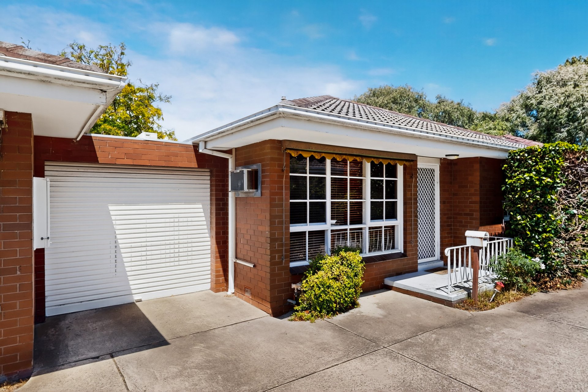 2/39 Flinders Street, Mentone image 13