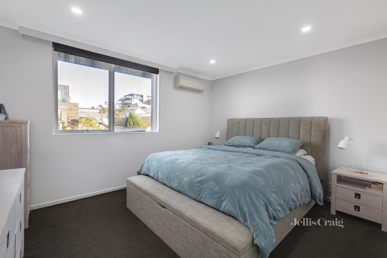 2/39 Hunter Street, Richmond image 7