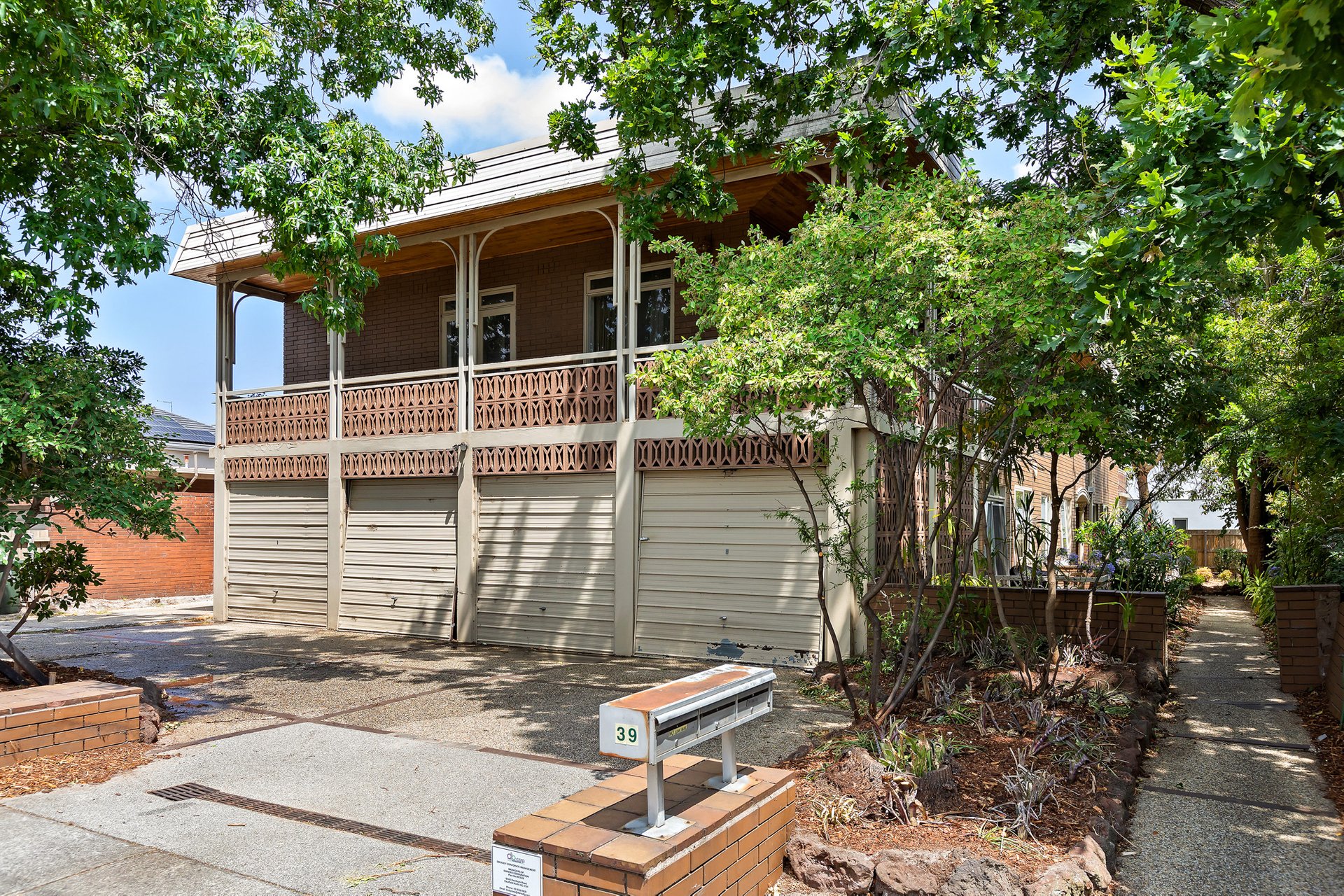 2/39 Kooyong Road, Caulfield&nbsp;North image 1