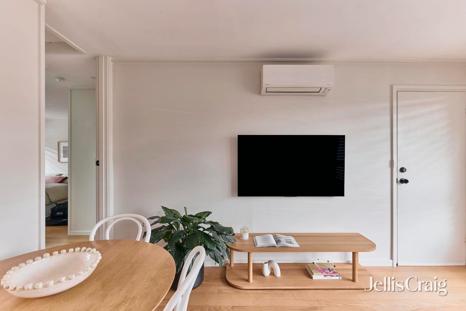 2/39 Martin Street, Thornbury image 7