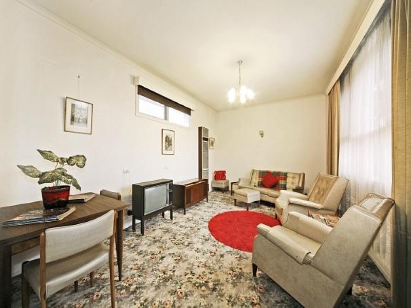 Property Gallery Thumbnail 3