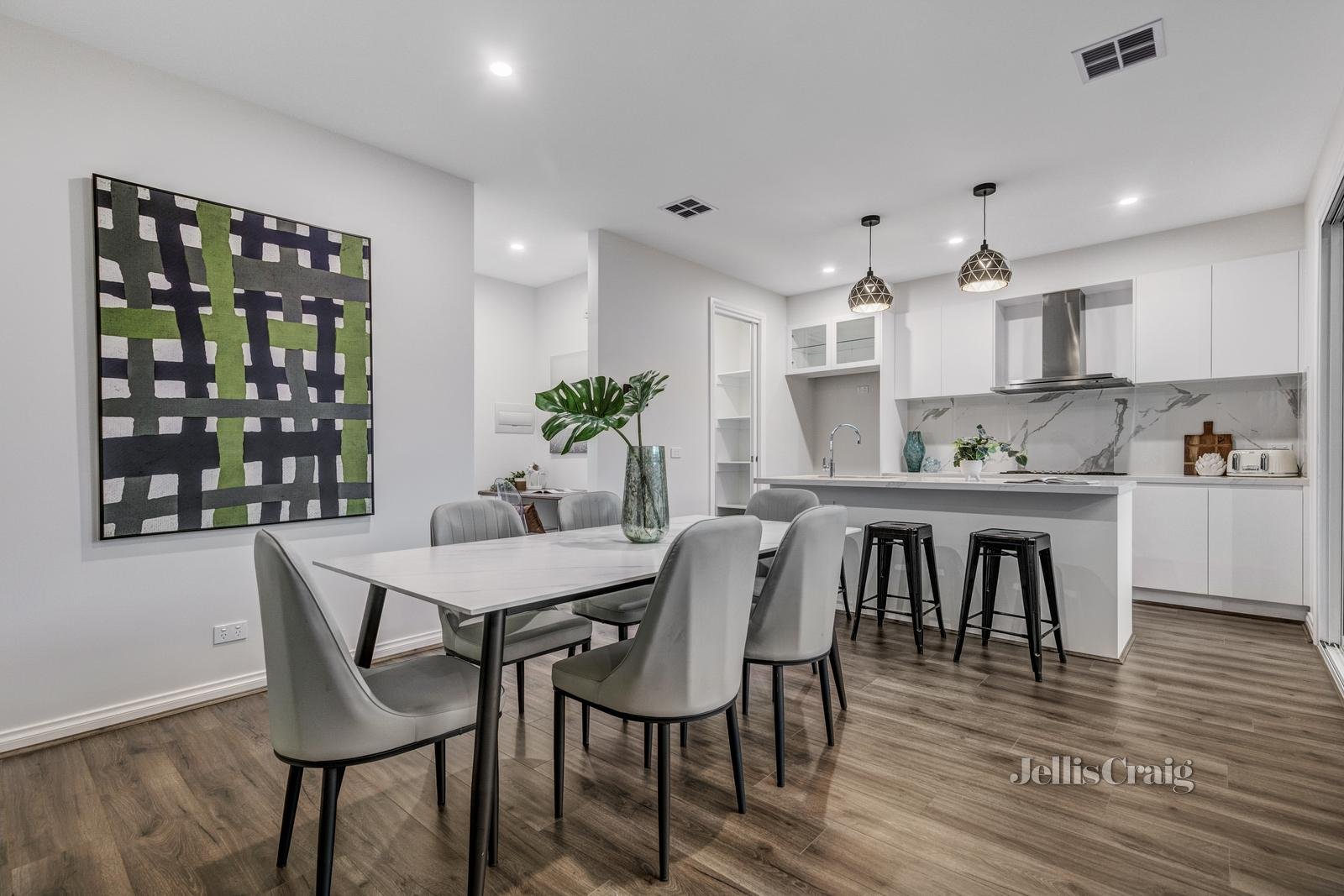2/39 Nicholson Street, Nunawading image 4