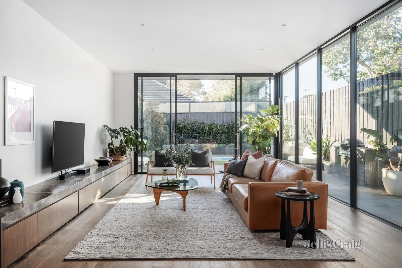 2/39 Oxley Road, Hawthorn image 6