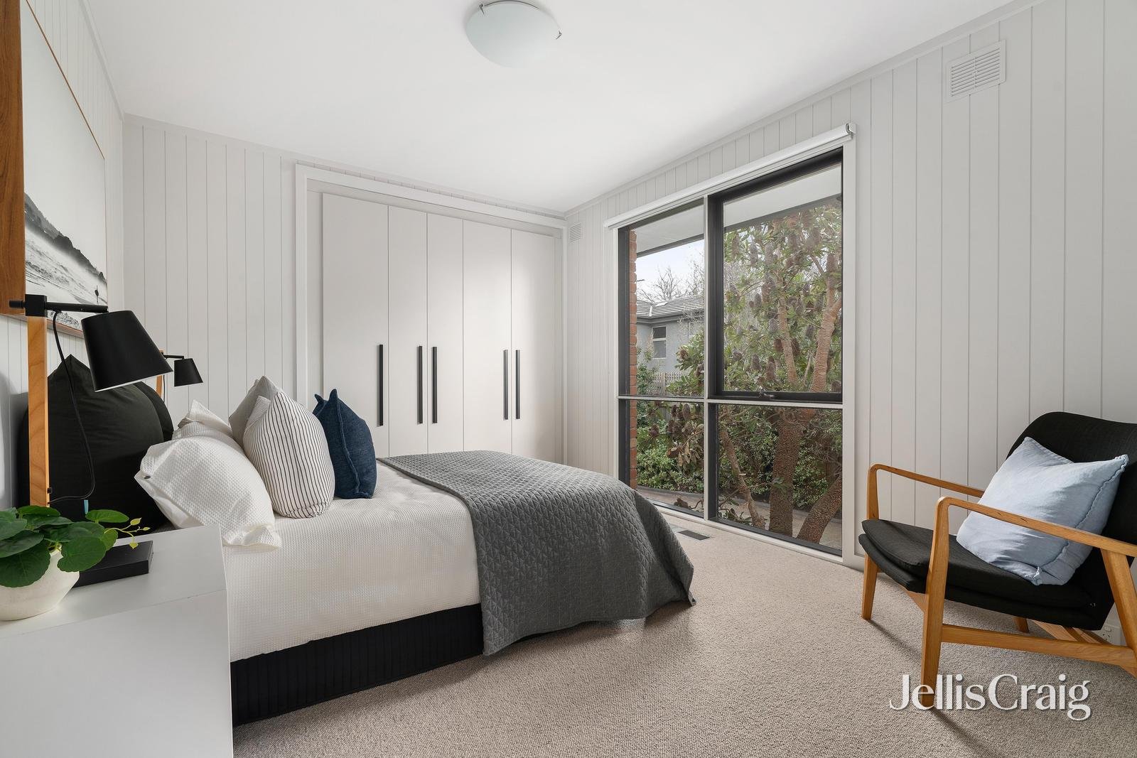 2/39 Pine Street, Surrey Hills image 7