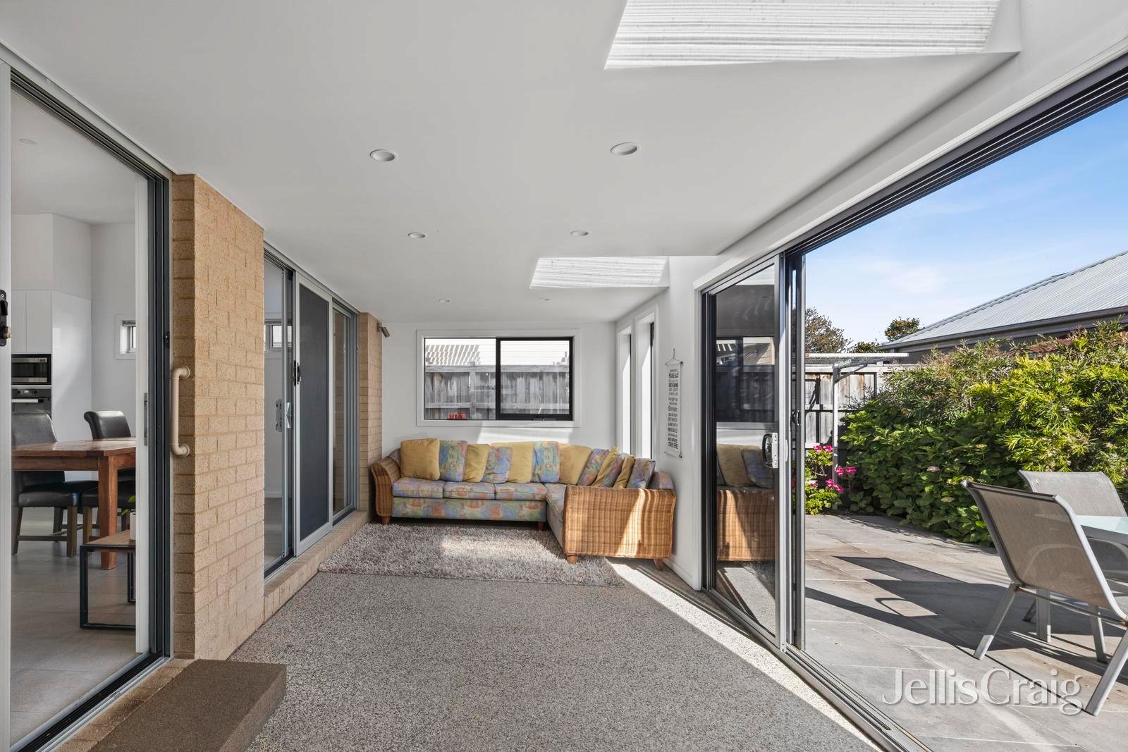 2/39 Powell Street West, Ocean Grove image 12