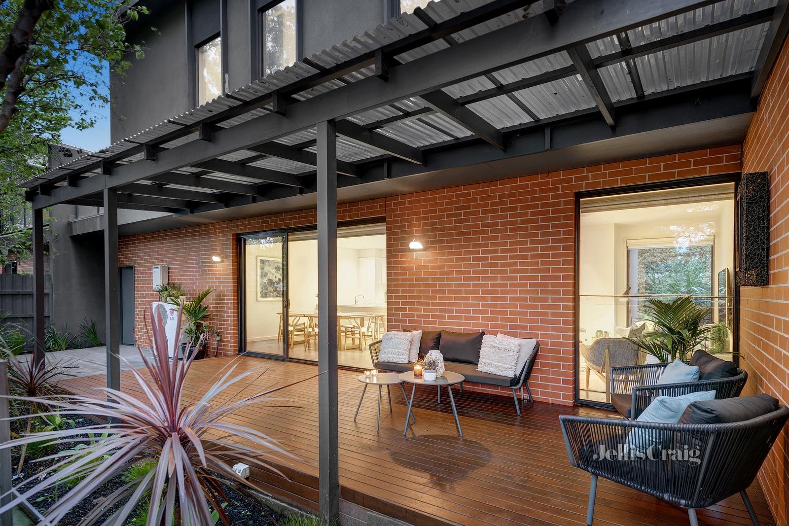 2/39 Whitmuir Road, Bentleigh image 21