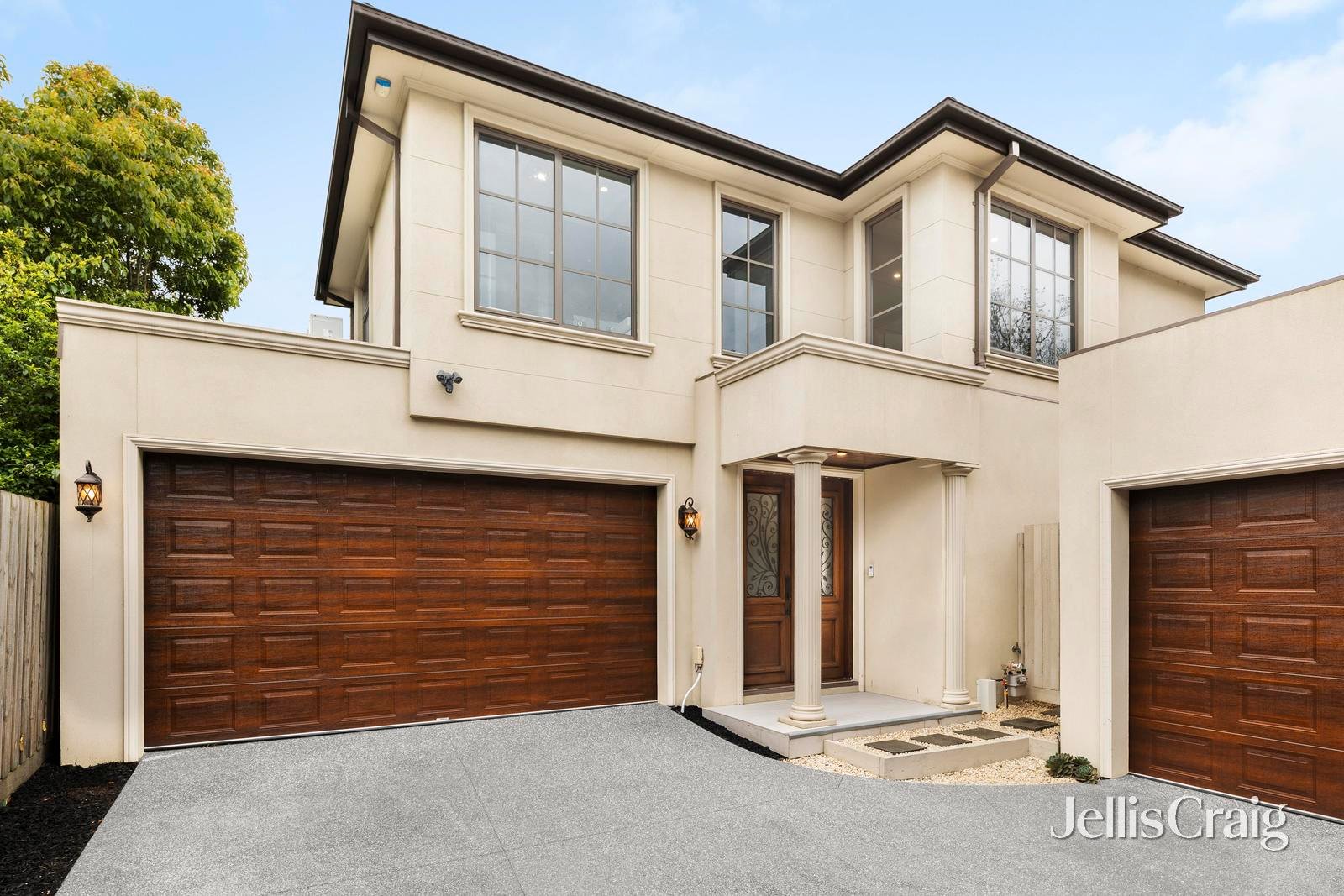 2/39 Willow Avenue, Glen&nbsp;Waverley image 1