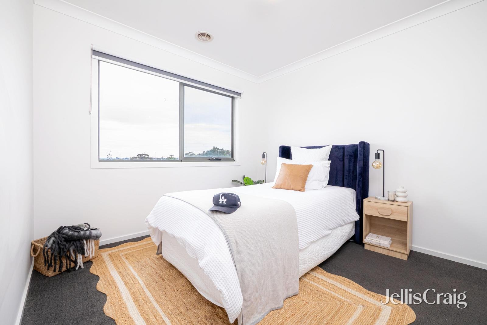 2/396 Autumn Street, Herne&nbsp;Hill image 12