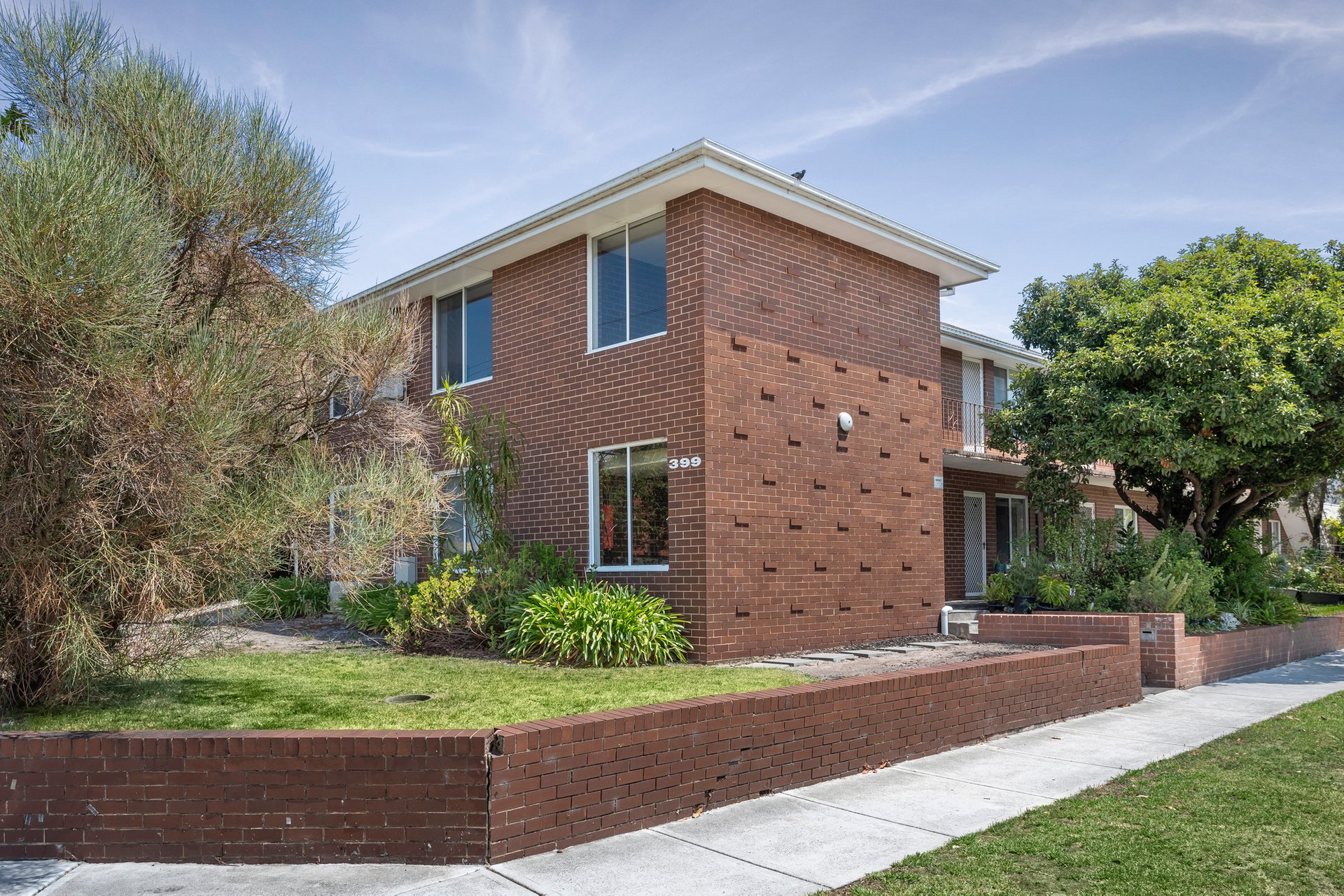 Property Gallery - Main Image