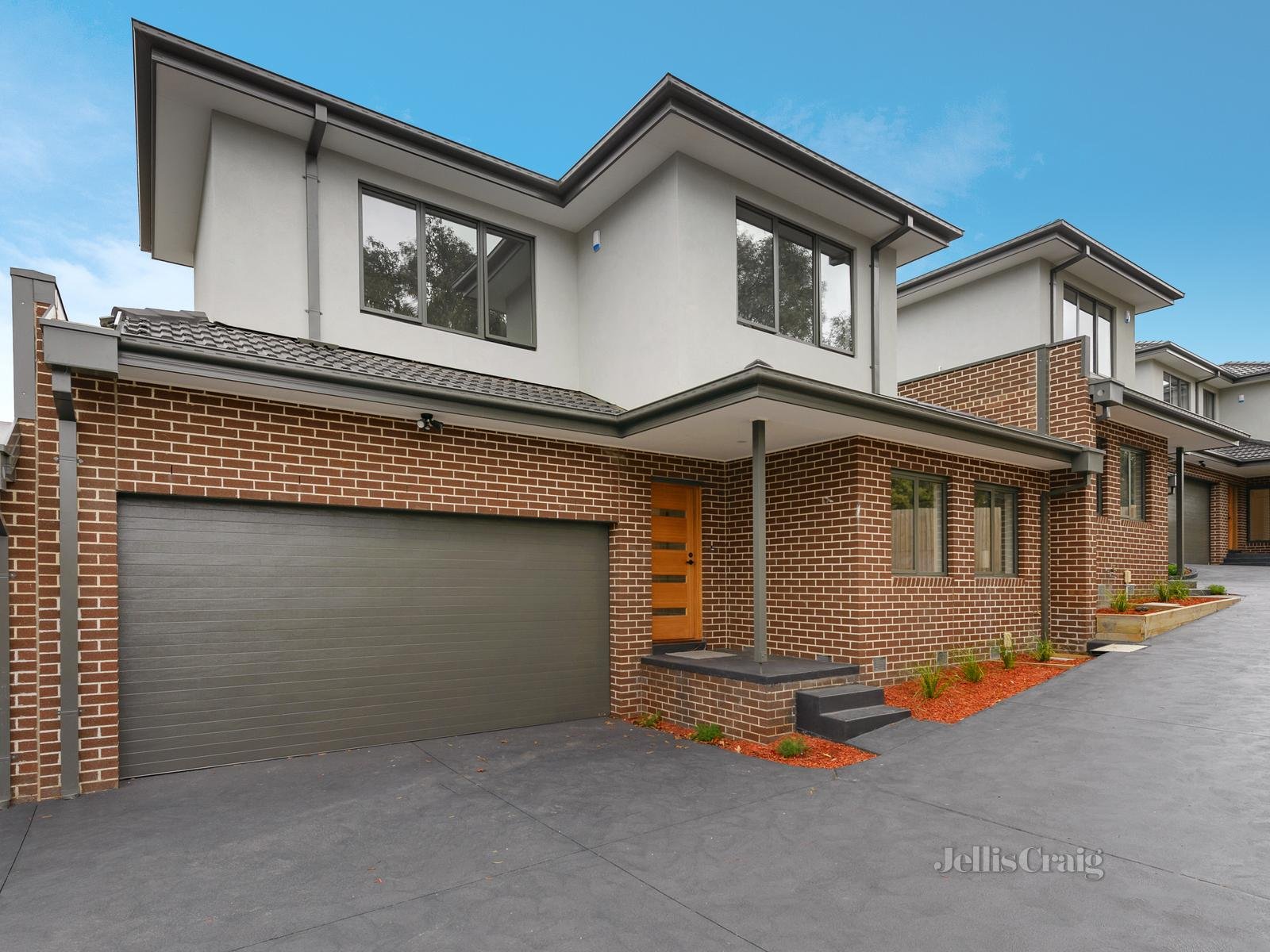 2/3A Forster Street, Mitcham image 5