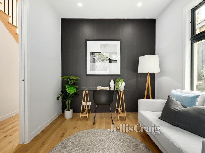 2/3a William Street, Donvale image 5