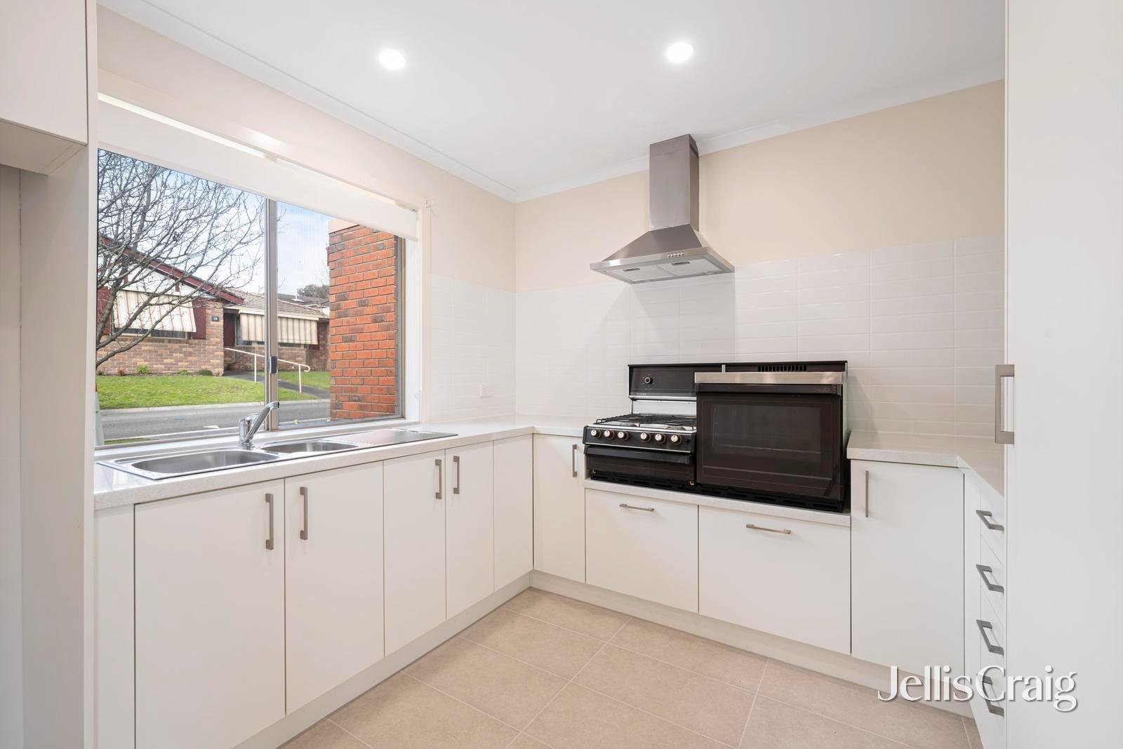 23B Whitefriars Rise, Lilydale image 4