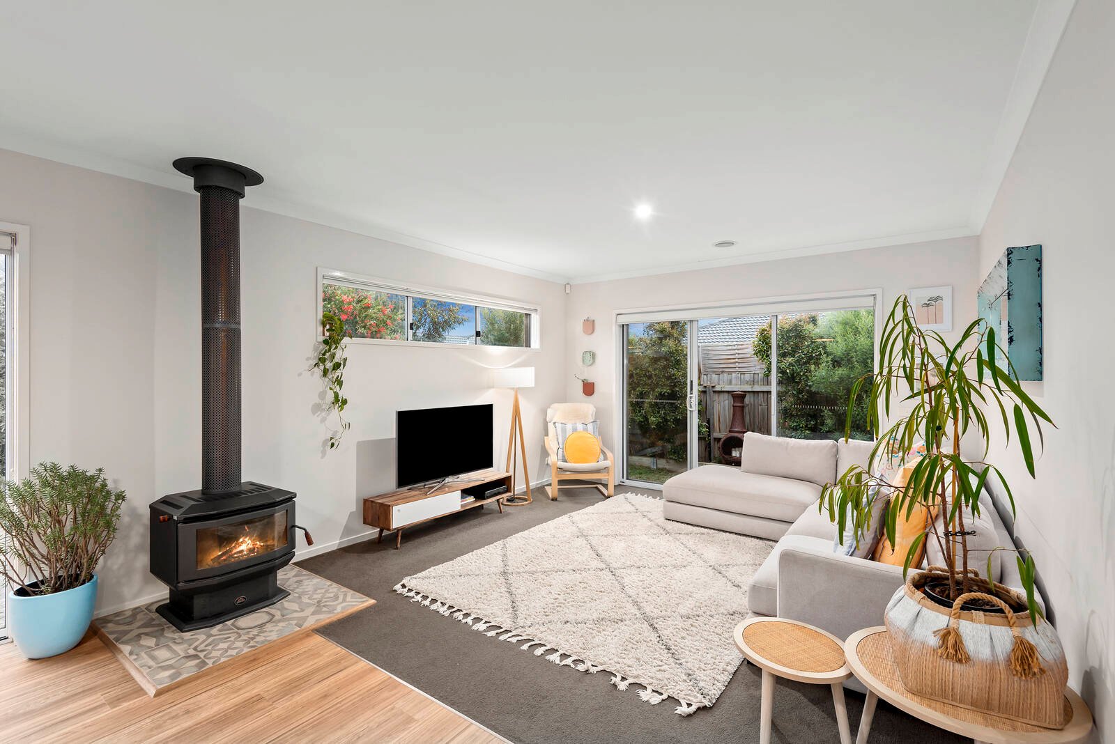 Property Gallery Thumbnail 8
