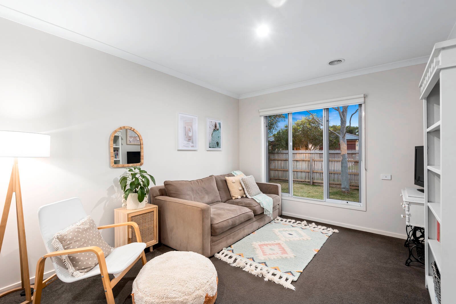 Property Gallery Thumbnail 11