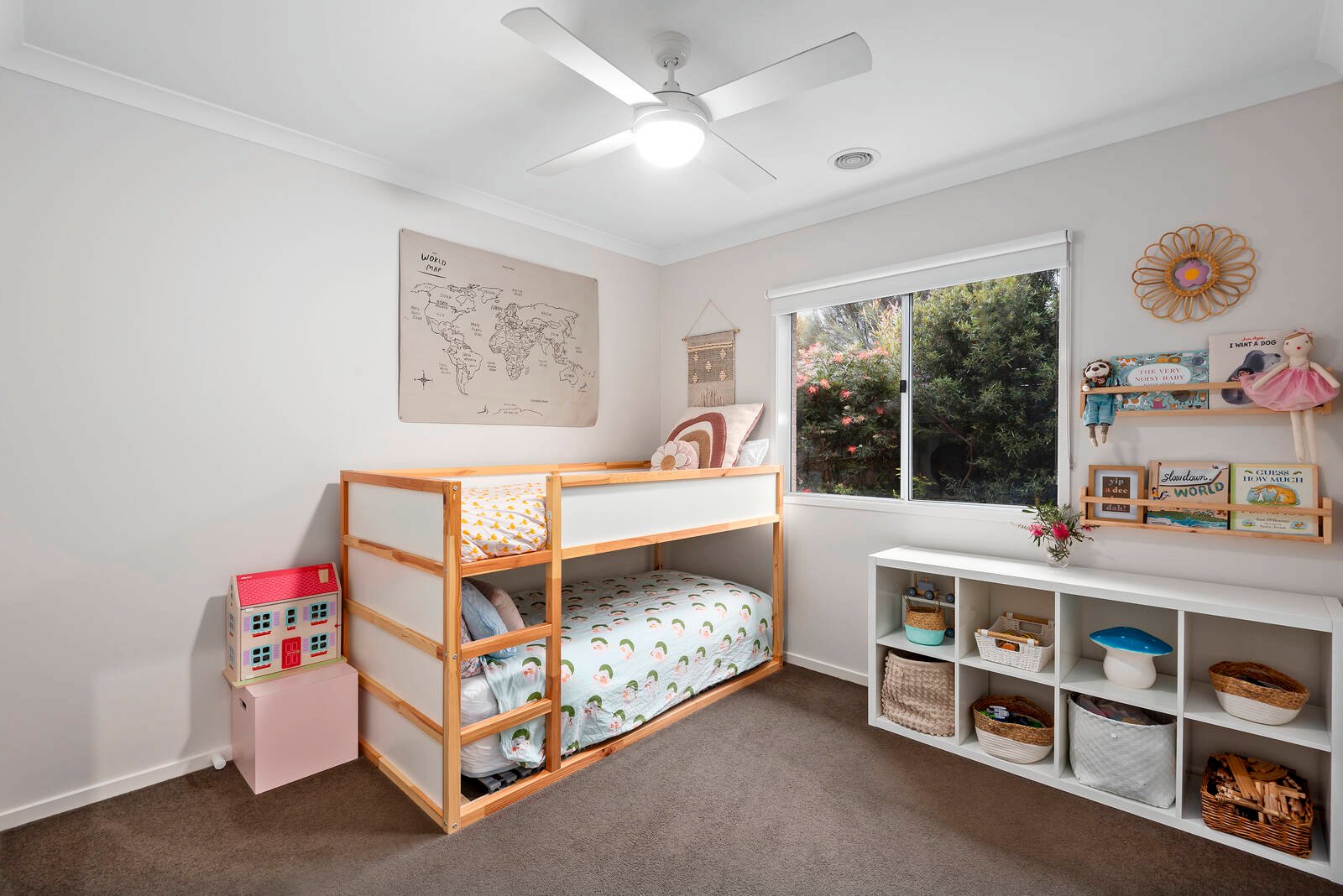 Property Gallery Thumbnail 14