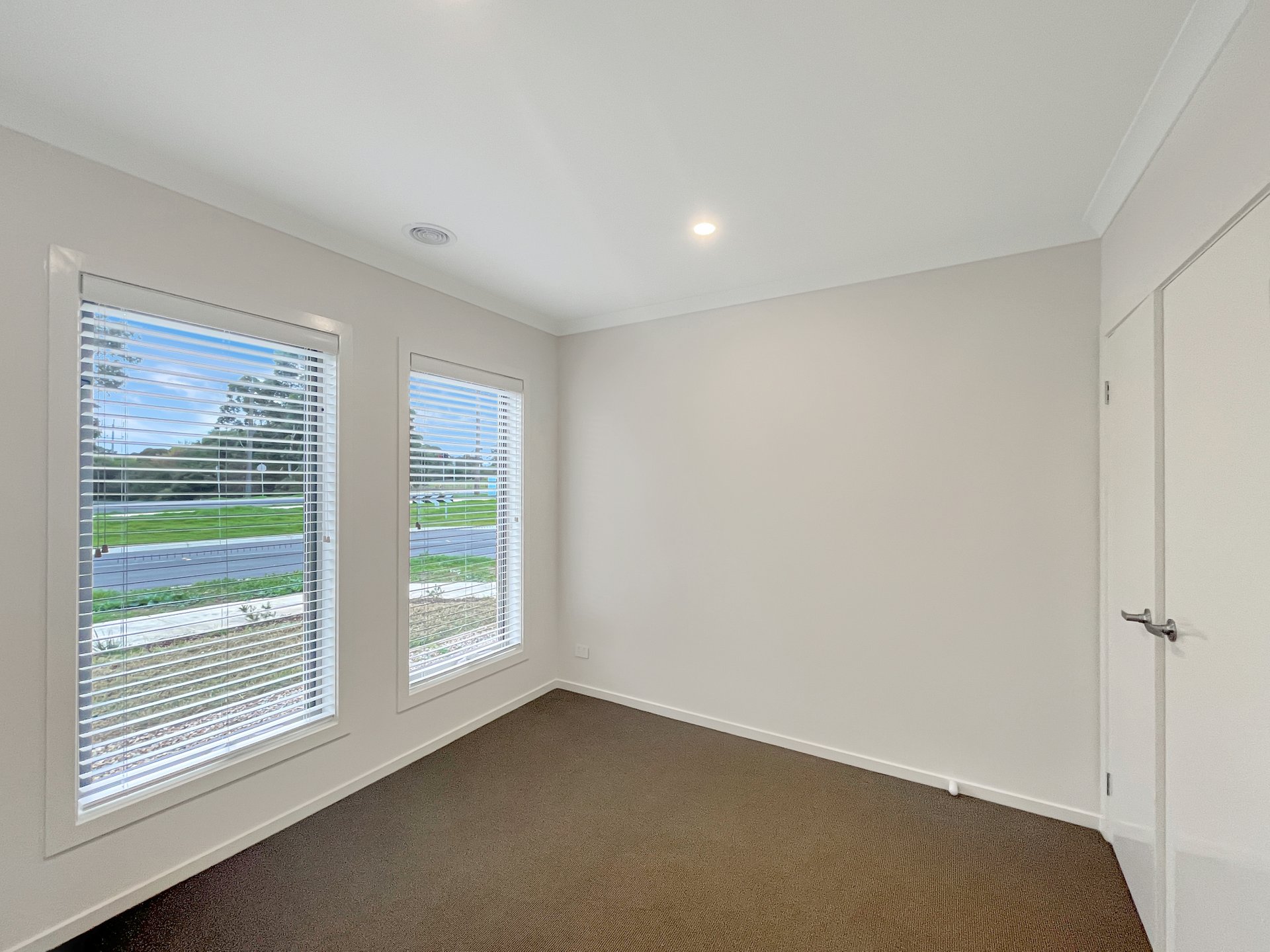 24-26 Massey Crescent, Curlewis image 5