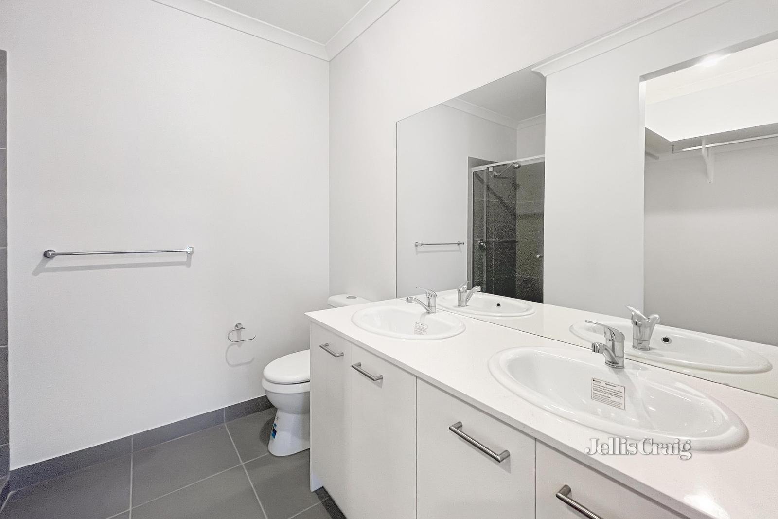 24-26 Massey Crescent, Curlewis image 8