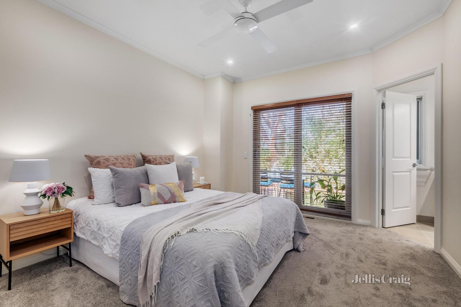 2/4-6 Neville Street, Box Hill South image 5