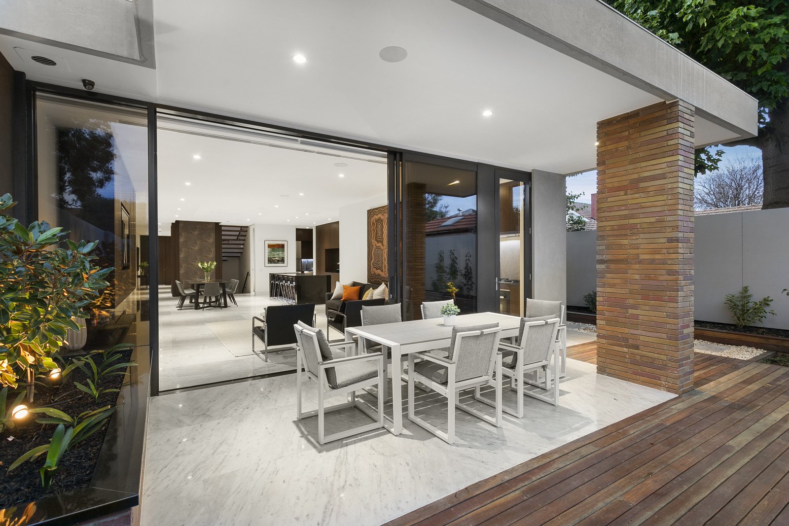 Property Gallery Thumbnail 9