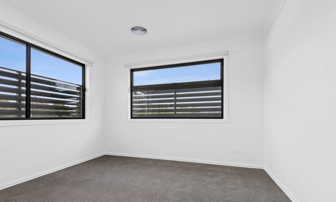 24 Albert Street, Mitcham image 9