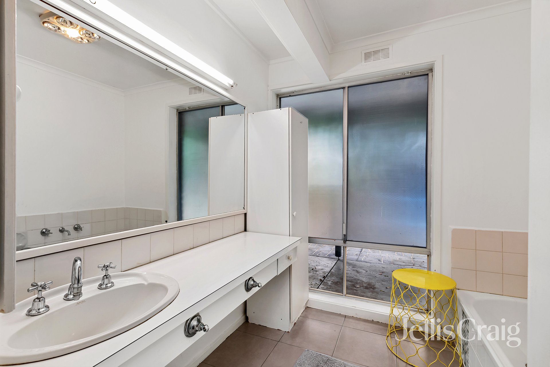 24 Alexander Street, Montmorency image 8