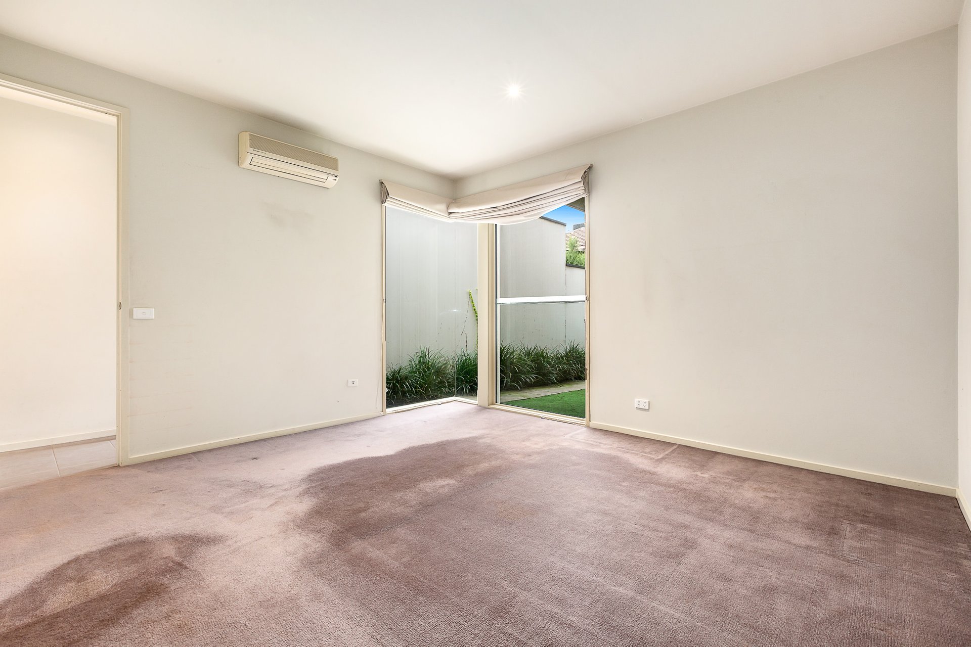 Property Gallery Thumbnail 5