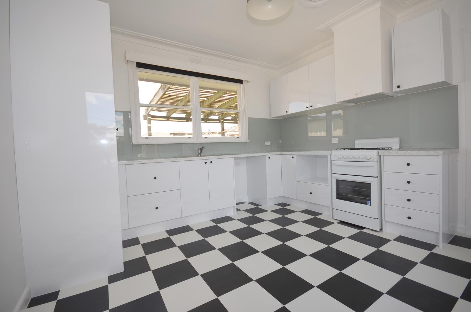 24 Alfred Street, Sebastopol image 4