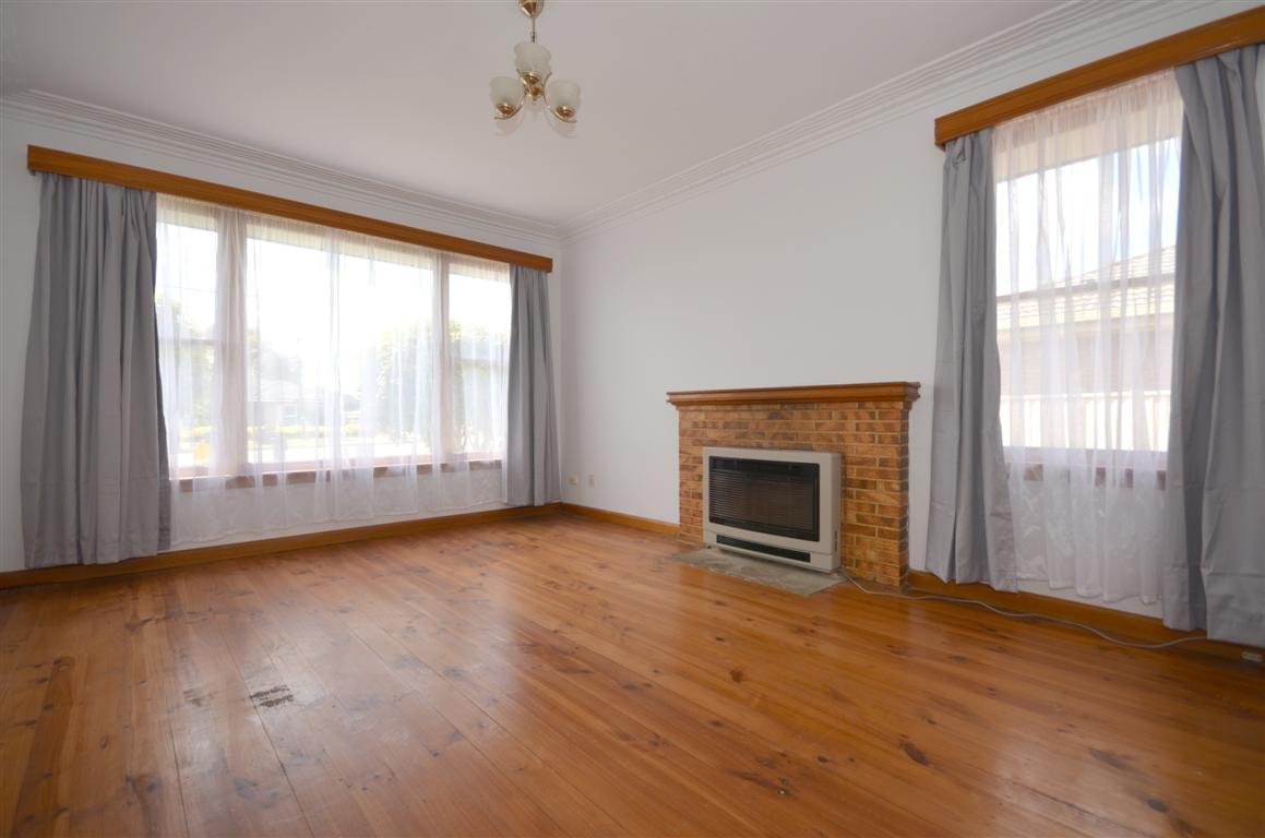 24 Alfred Street, Sebastopol image 3