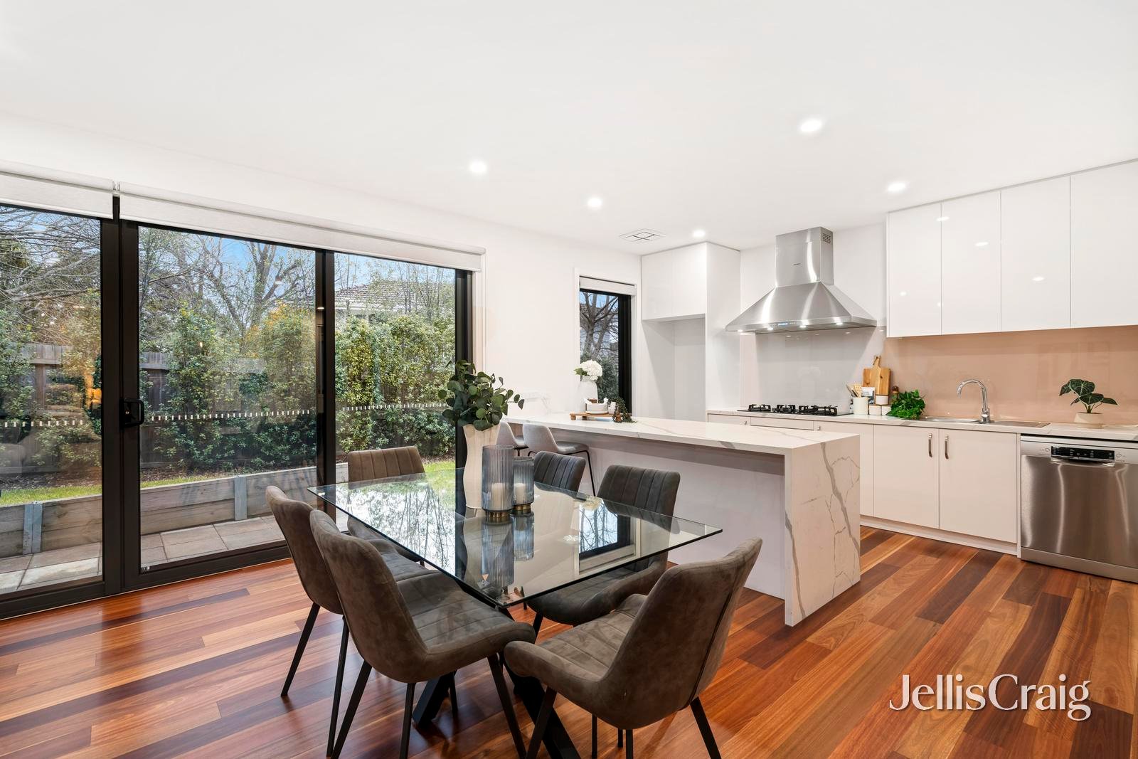 2/4 Allister Street, Mount&nbsp;Waverley image 4