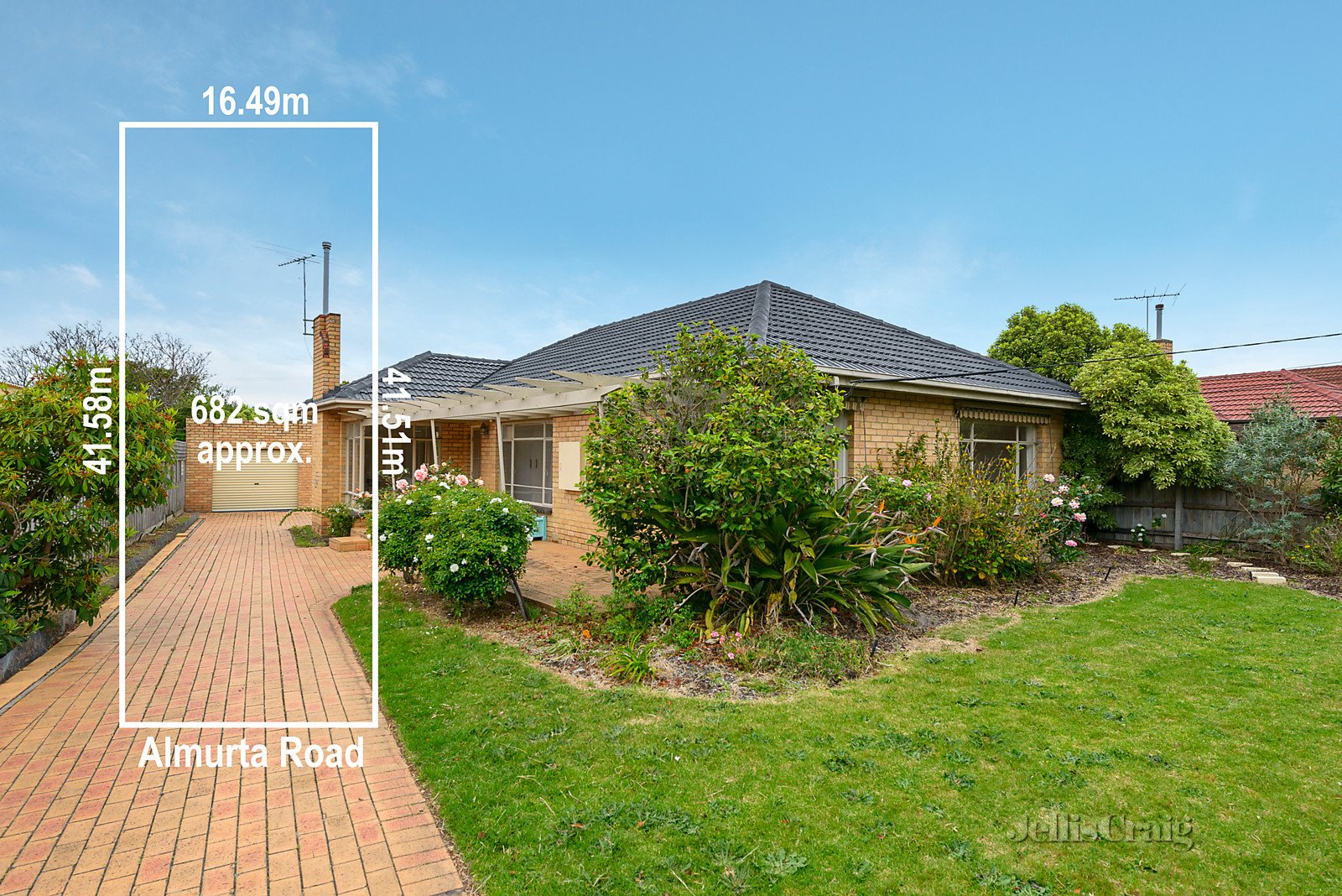 24 Almurta Road, Bentleigh East image 1