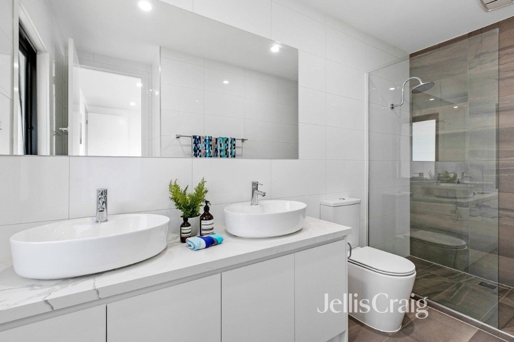24 Aloha Street, South Kingsville image 14