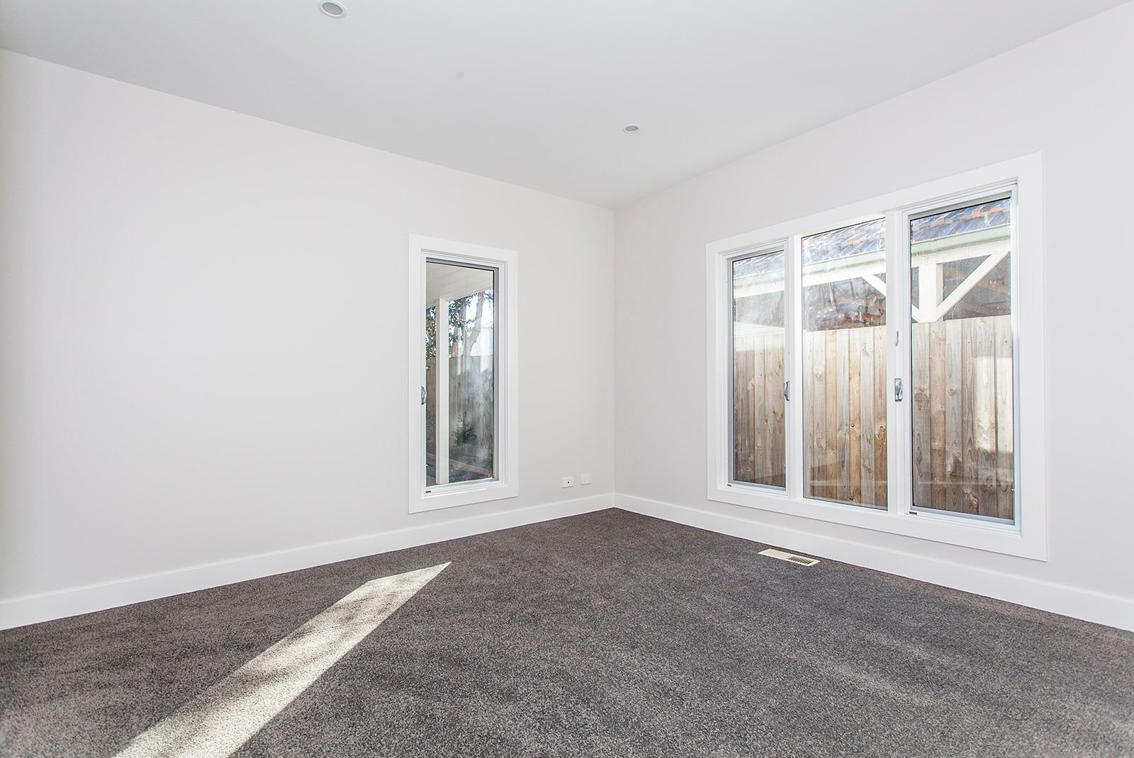 24 Alwyn Street, Mitcham image 5