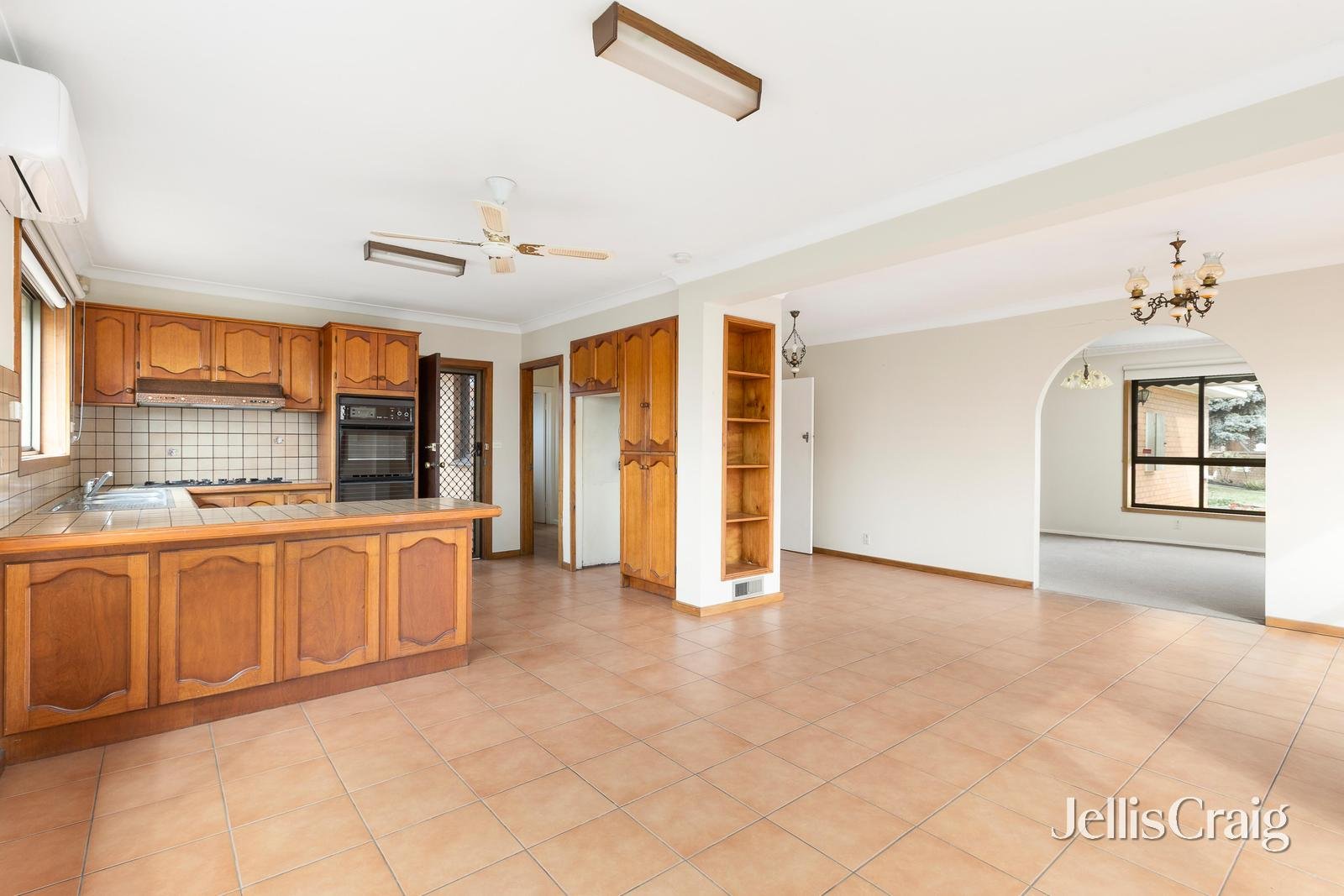 24 Angus Street, Hadfield image 5
